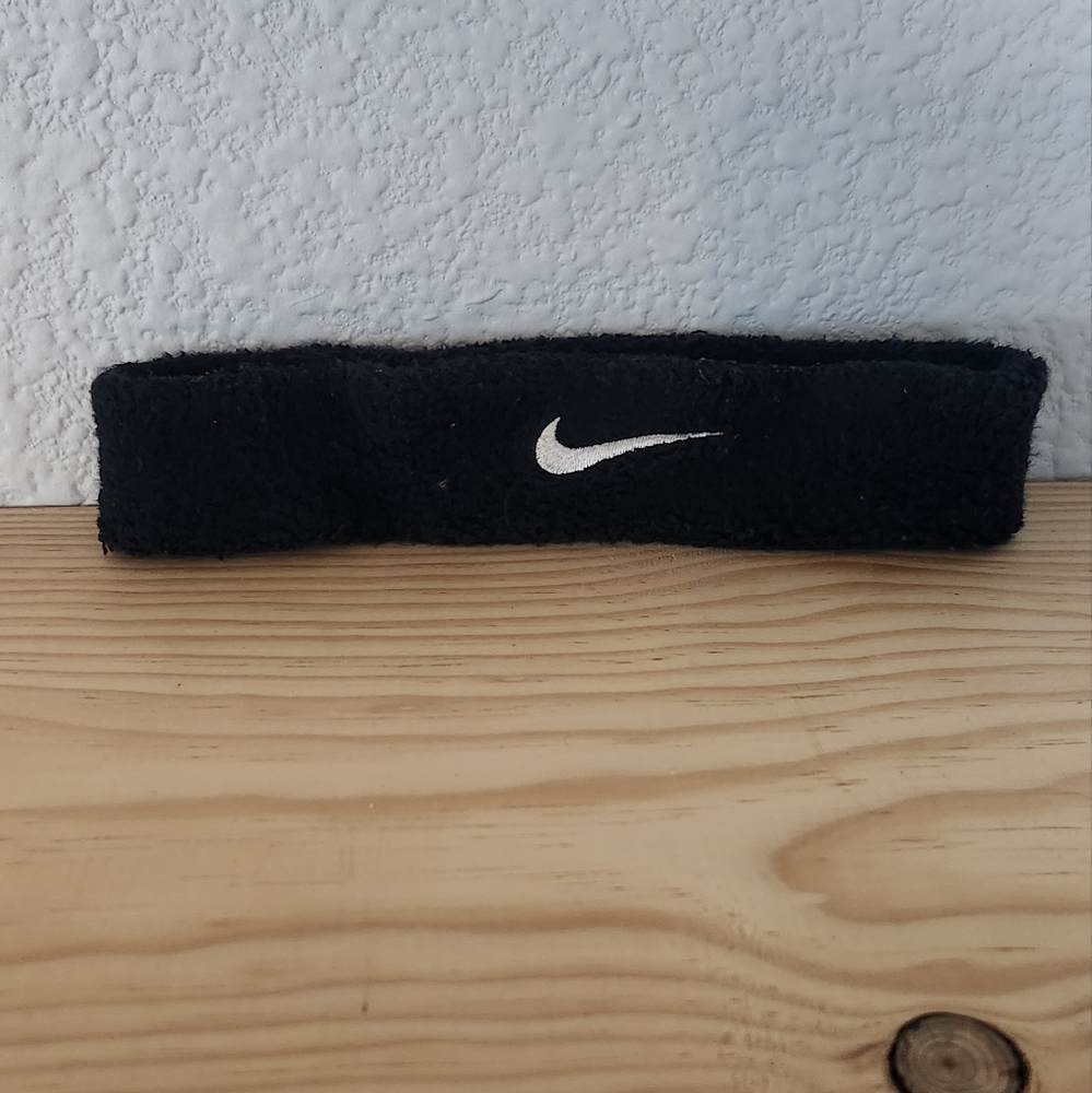 Bkack Nike Sports Bands